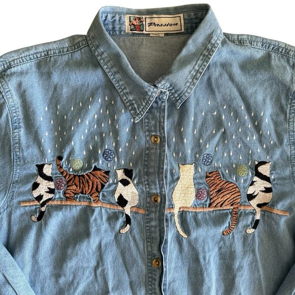 Vintage Passion Embroidered Cats Long Sleeve Denim Button-Up Shirt Women’s Large - Picture 1 of 8